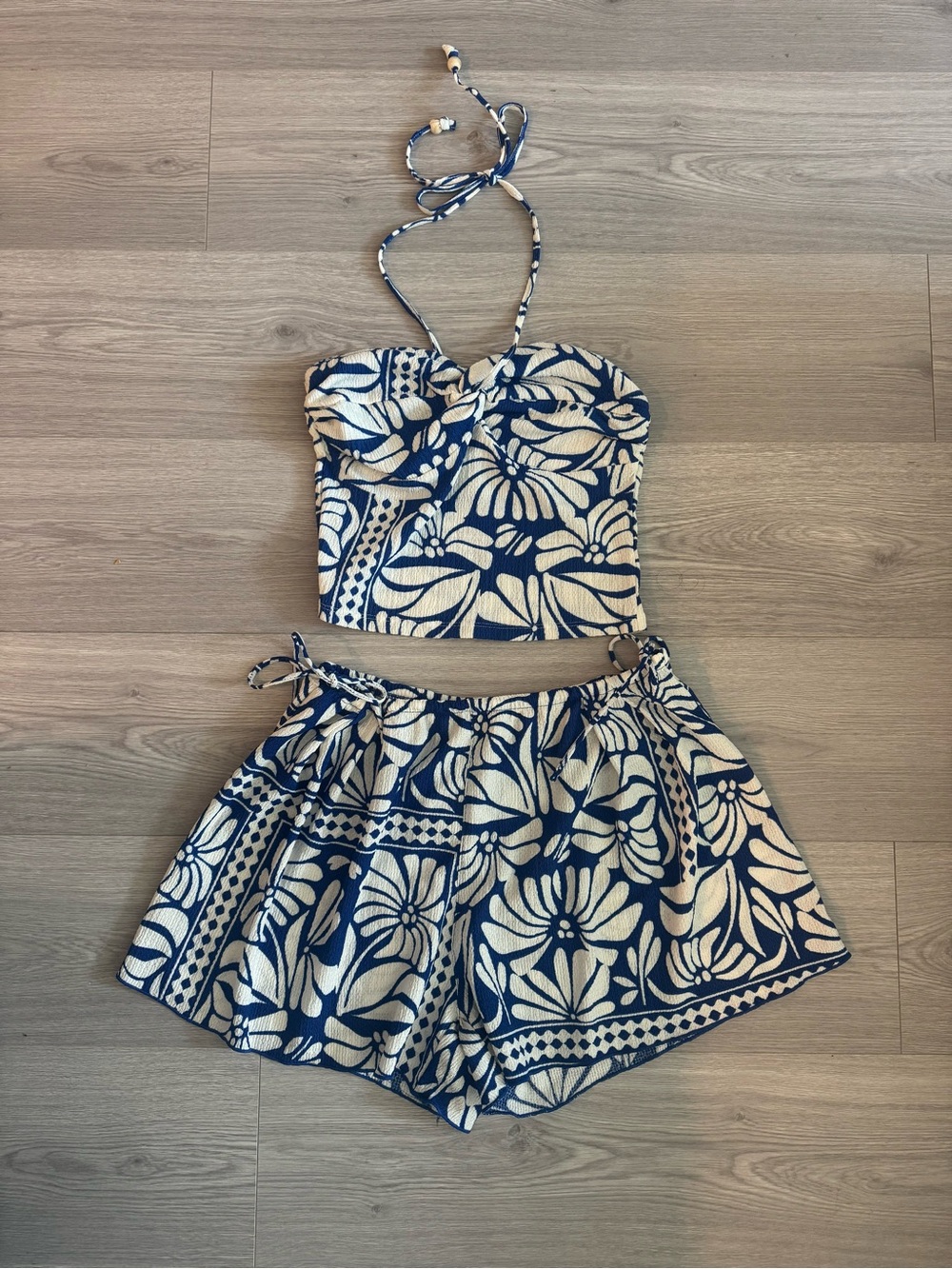 H&M Blue White Floral Halter Crop Top & shorts set. Top= small, shorts= medium